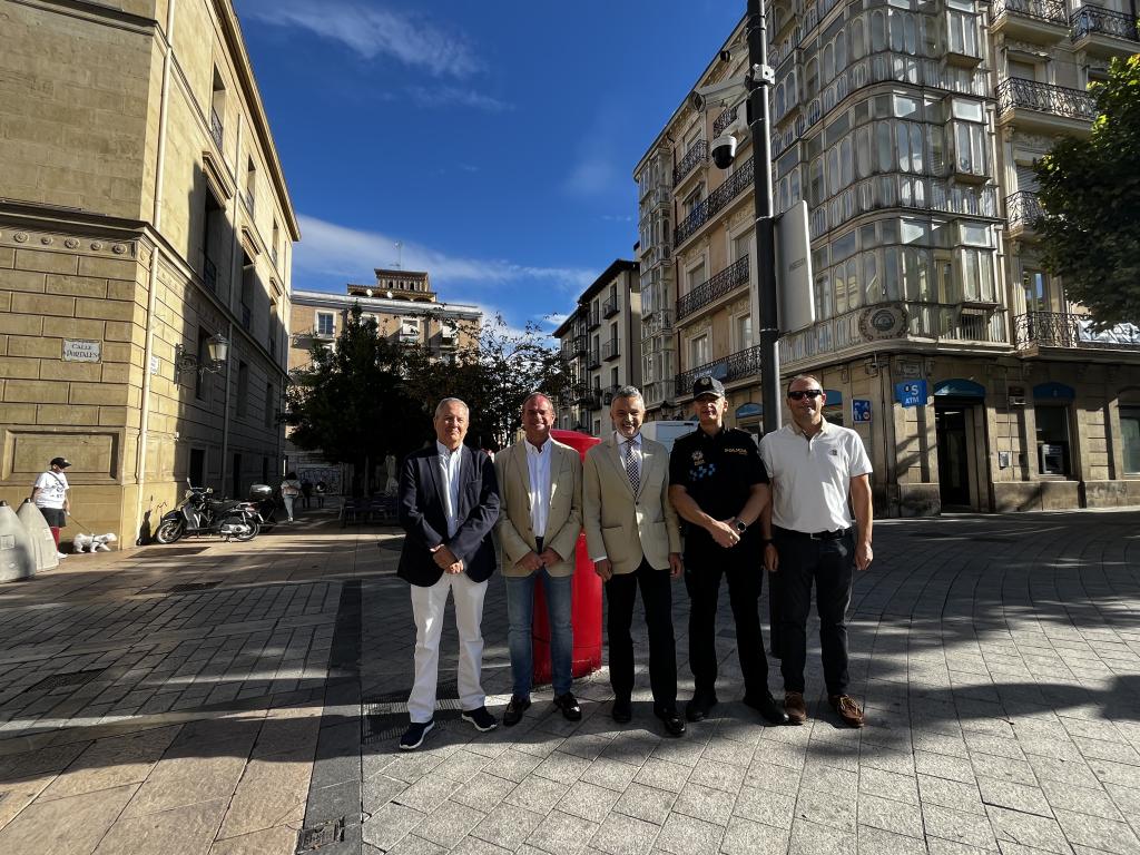Imagen El Ayuntamiento pone en marcha 48 nuevas cámaras inteligentes para reforzar la seguridad y la movilidad urbana