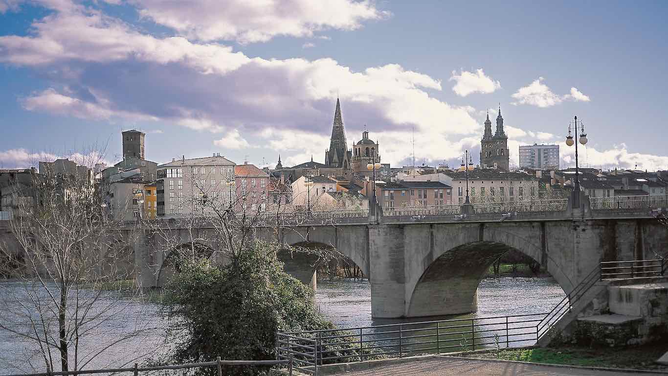 Puente de piedra del Casco Antiguo de Logroño