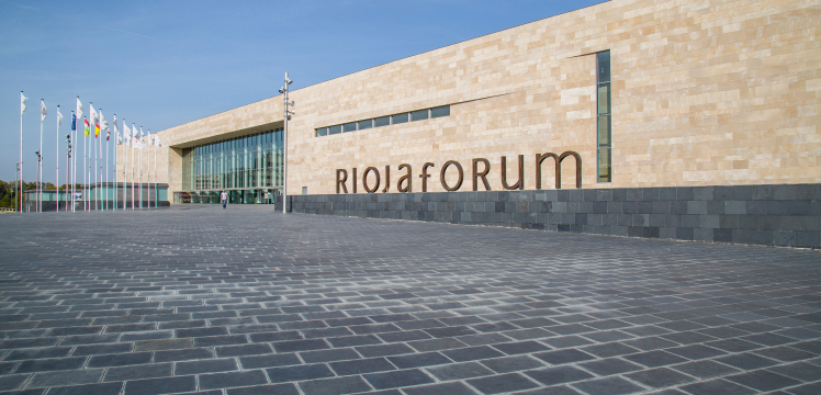 Fachada del Riojaforum