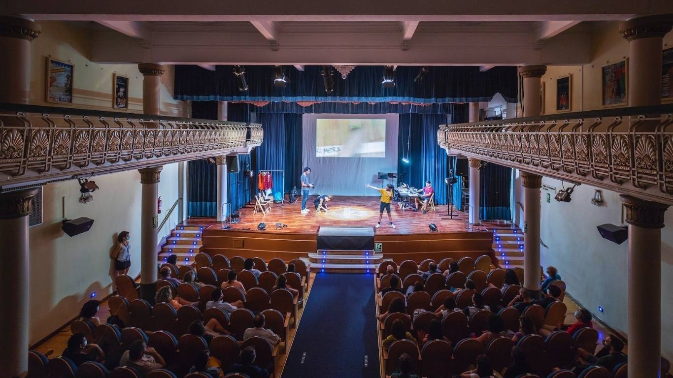 Escenario de Sala Gonzalo de Berceo