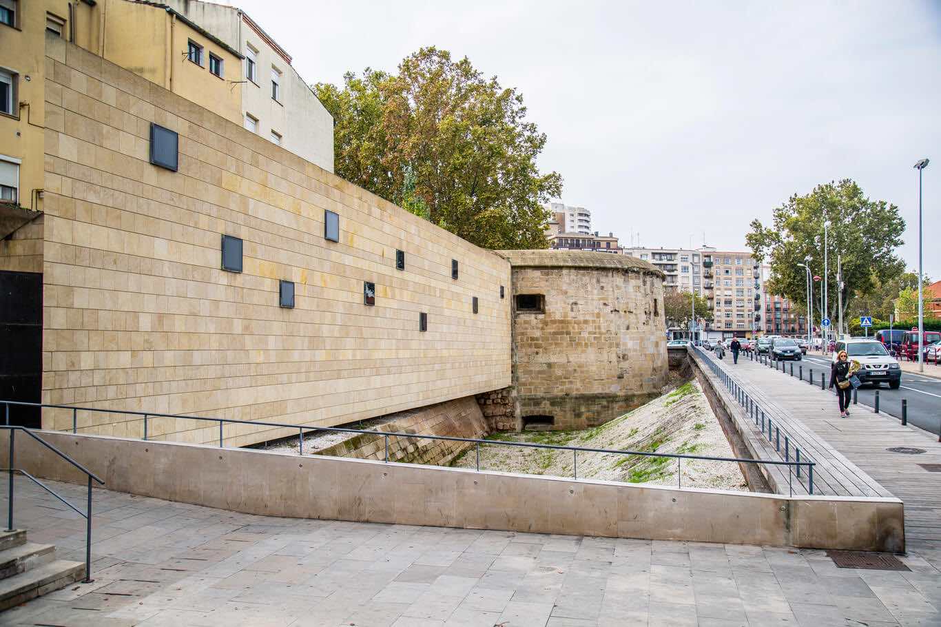 Restos de las Murallas del Revellín